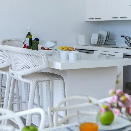 Your Beautiful Holiday Minutes From Fig Tree Bay, 1513