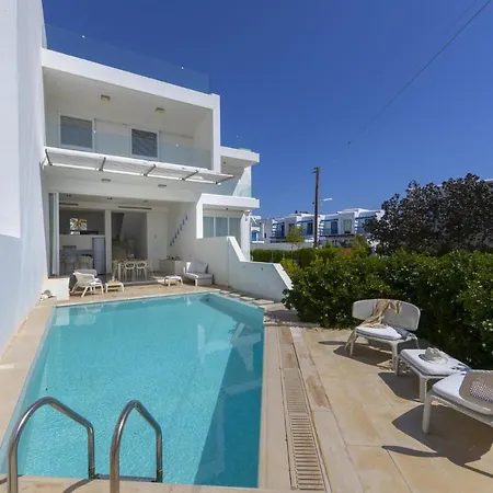 Your Beautiful Holiday Minutes From Fig Tree Bay, 1513 빌라